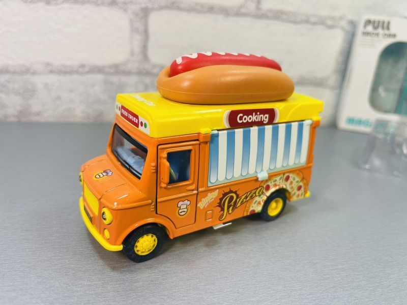 Машинка фудтрак Catering Truck Піца 1:36 інерційна, світло, звук, Y66-Q1294 фото