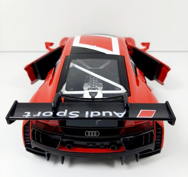 Машина Автопром 1:24 "AUDI R8 LMS", світло,звук, метал, арт.68262А 68262А фото
