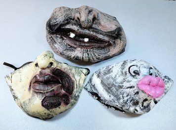 Гумові маски для обличчя чудовиська - фото