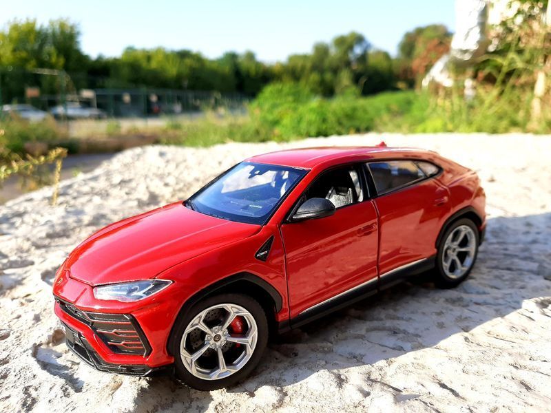 Машина металева 24094W "WELLY" 1:24 Lamborghini Urus 24094W фото